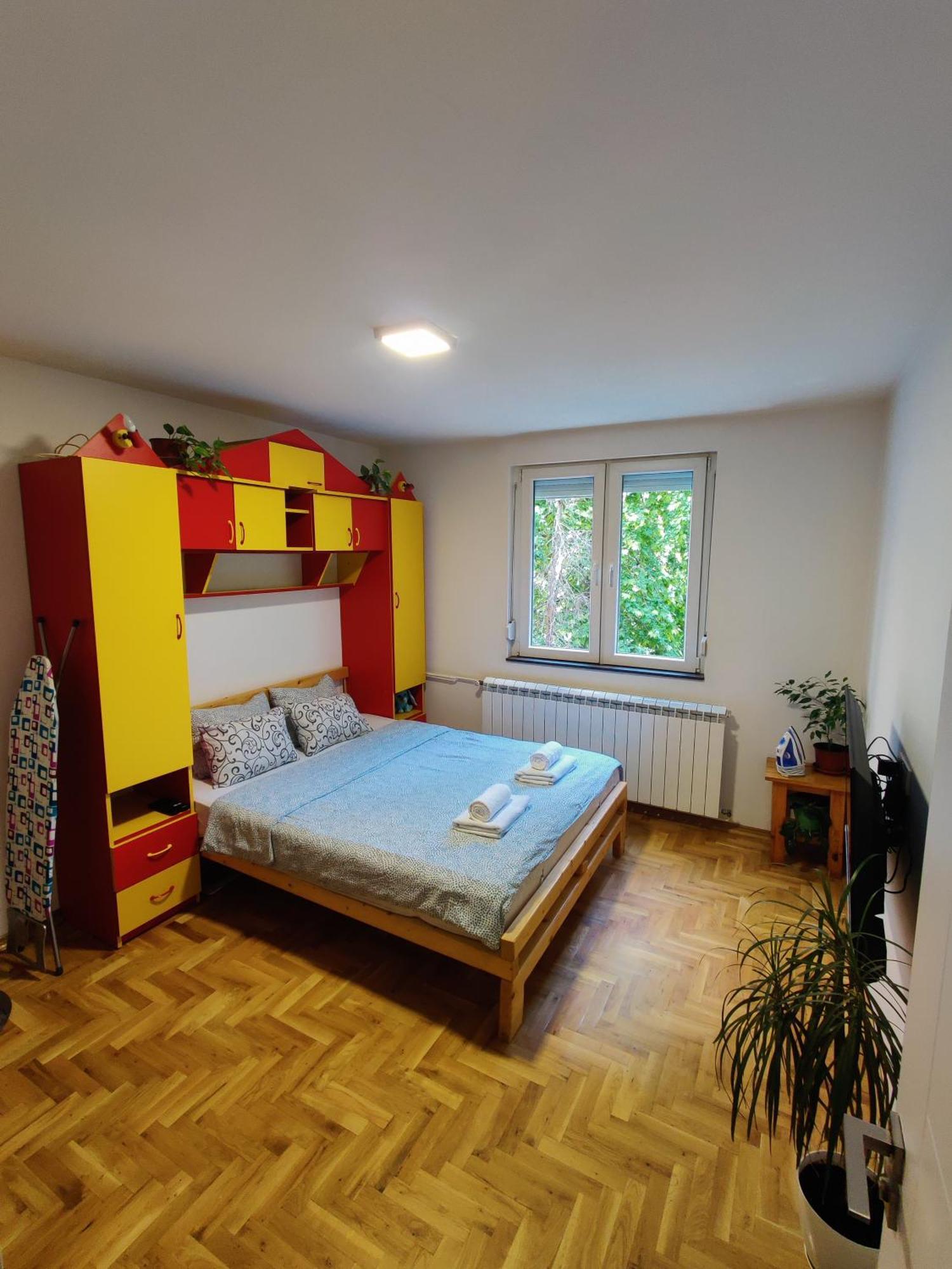 Ana Apartment Novi Sad Luaran gambar