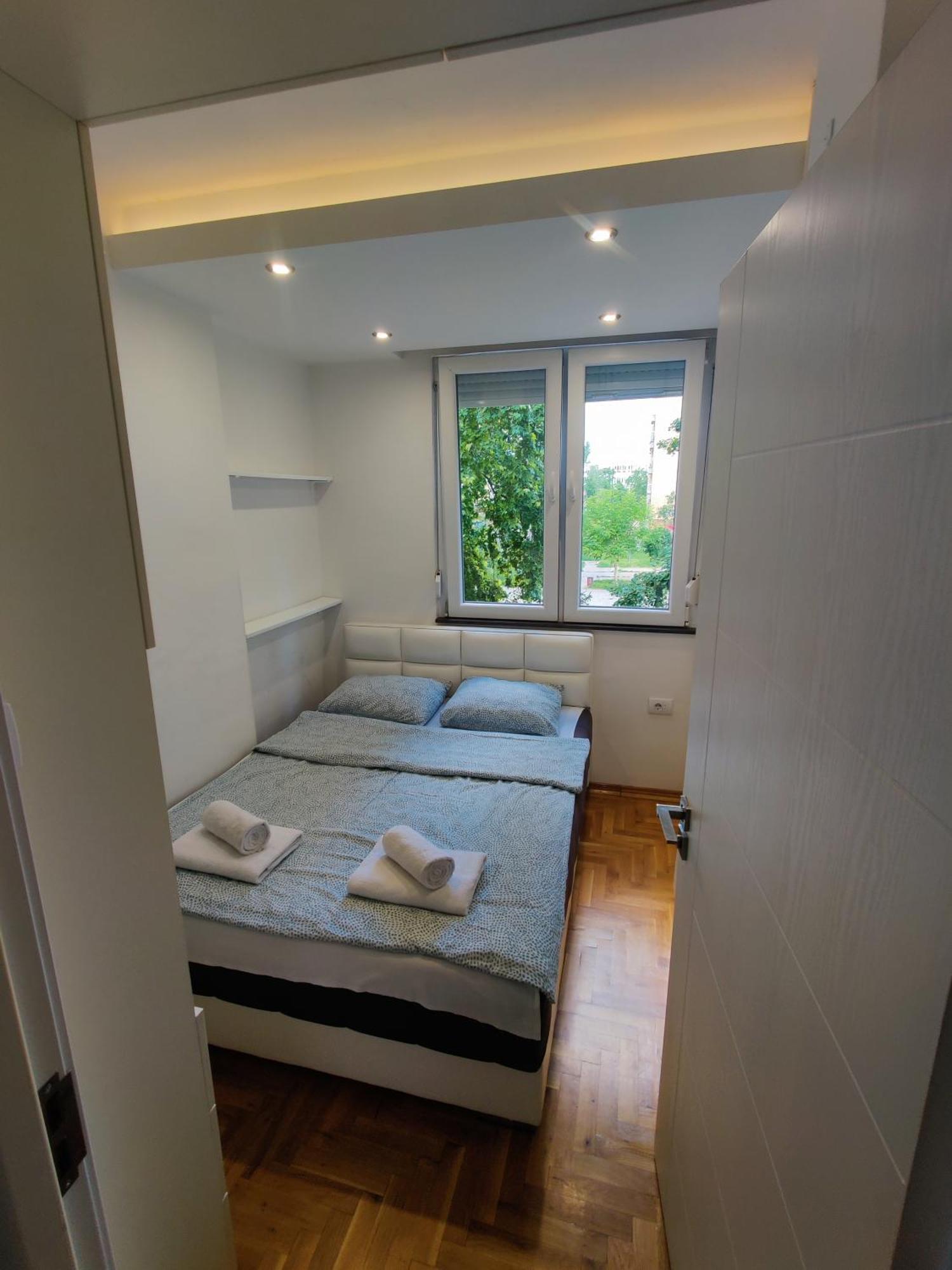 Ana Apartment Novi Sad Luaran gambar