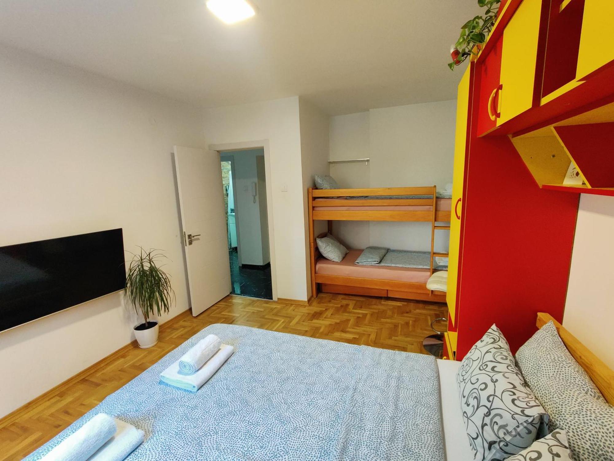 Ana Apartment Novi Sad Luaran gambar
