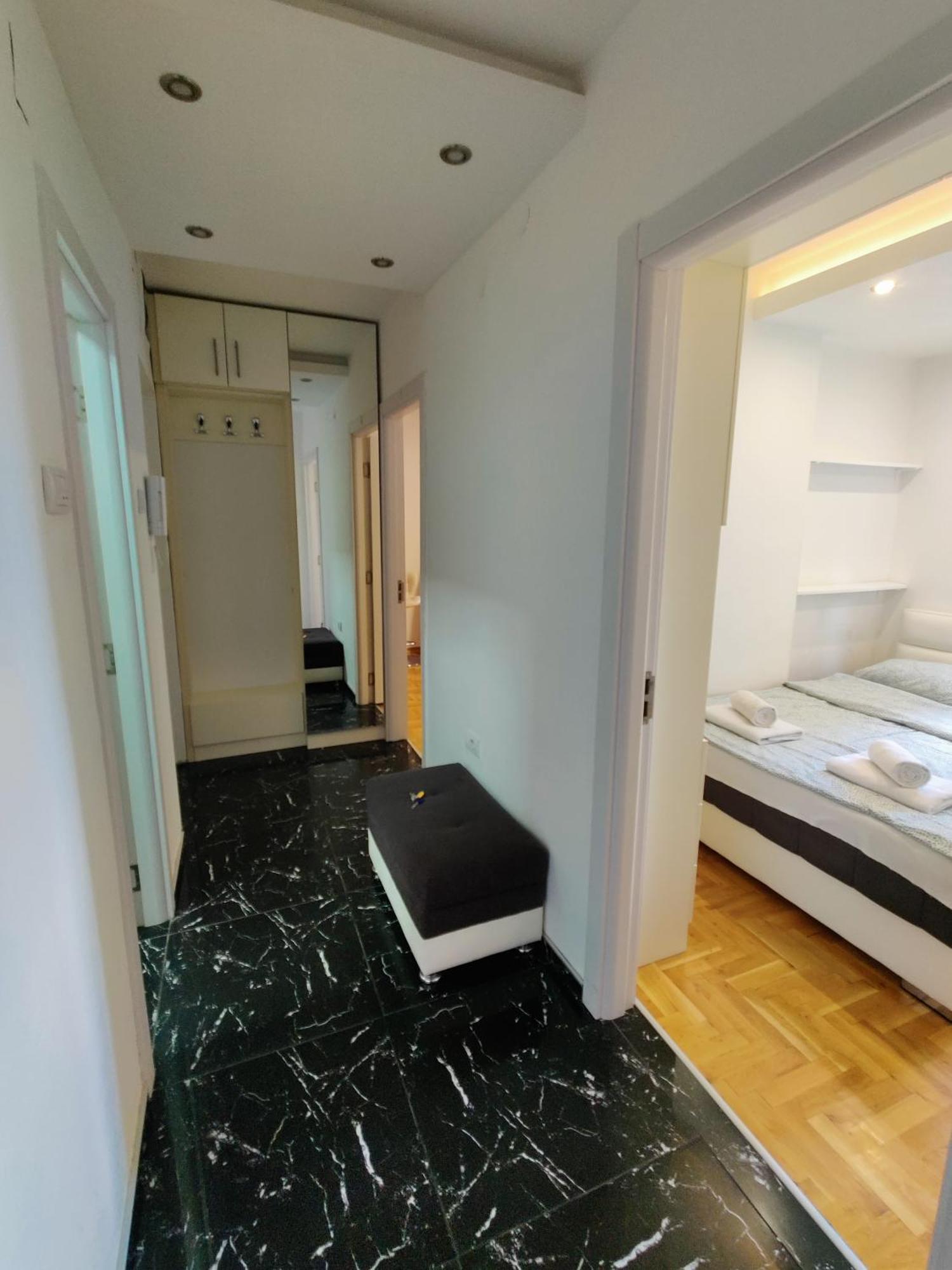 Ana Apartment Novi Sad Luaran gambar
