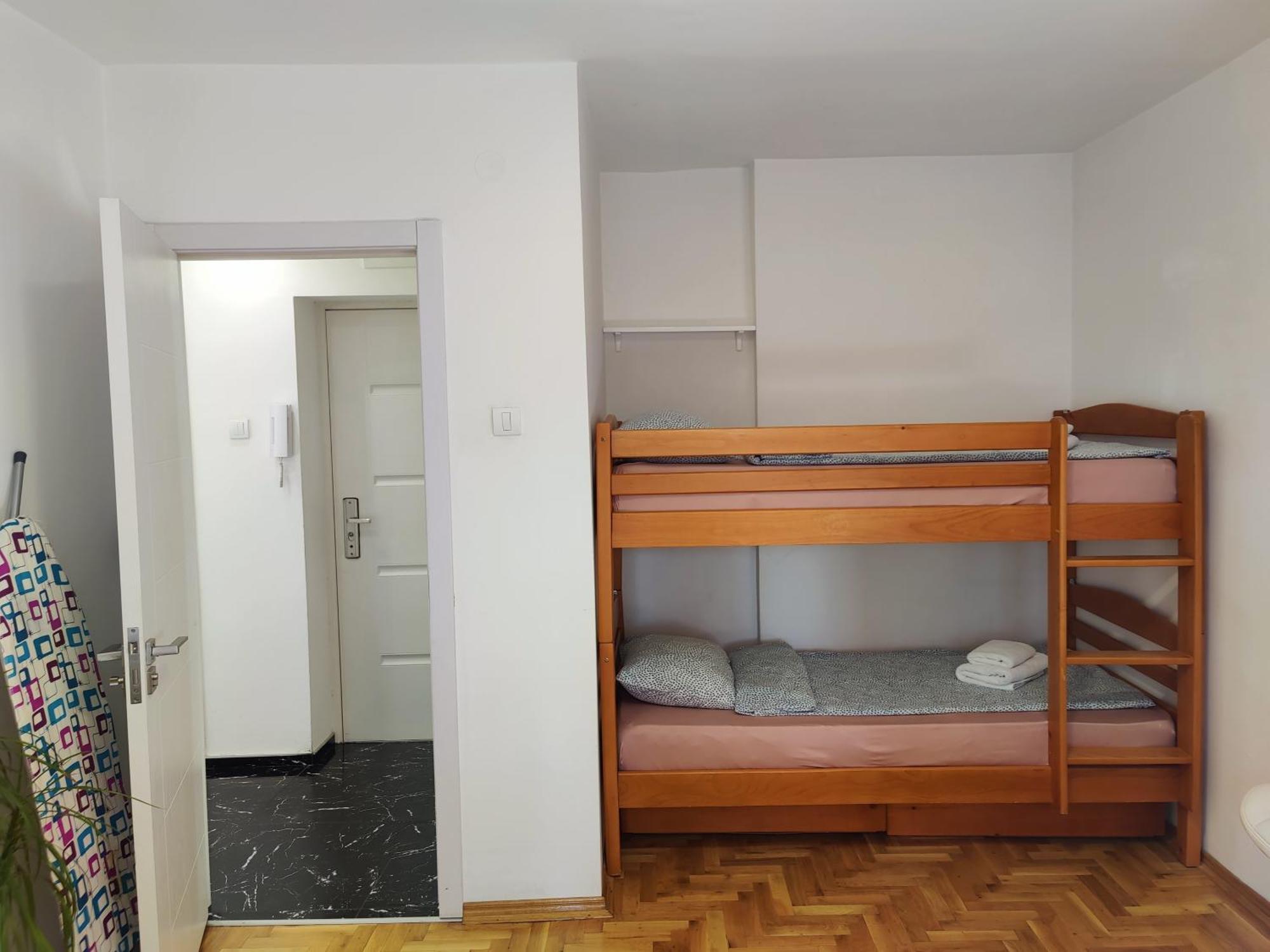 Ana Apartment Novi Sad Luaran gambar